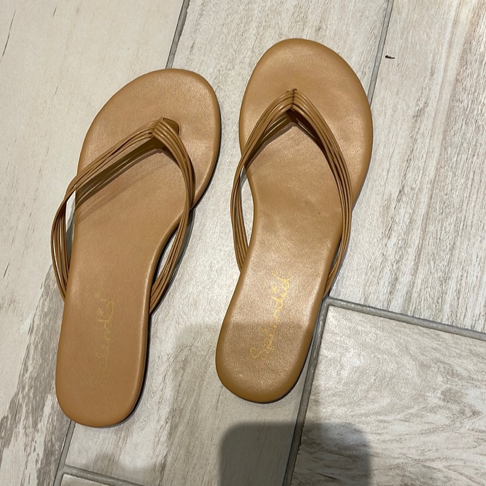 Splendid nude sandals flip flop
